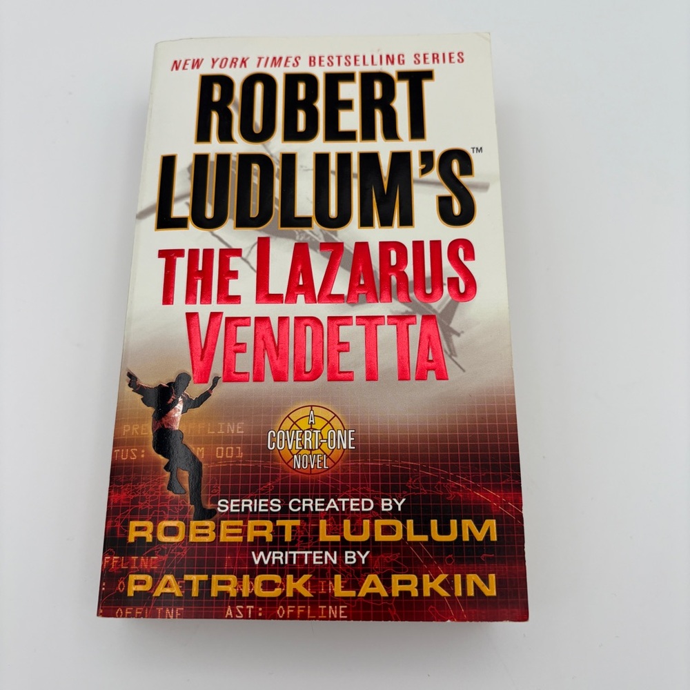 4 books for $16 - THE LAZARUS VENDETTA by Robert Ludlum